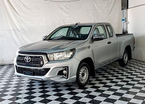 2019 TOYOTA Hilux