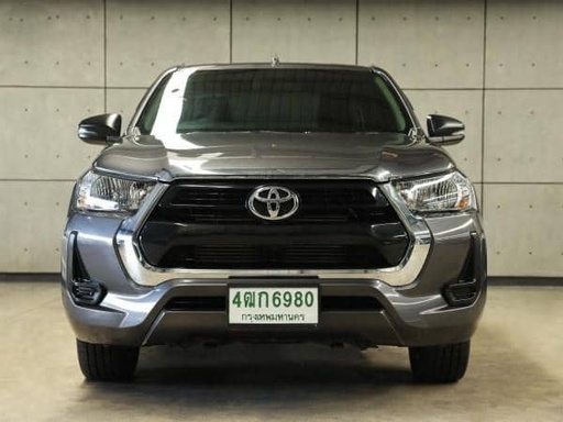 2023 TOYOTA Hilux