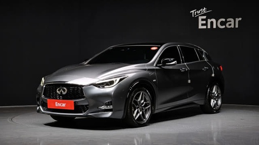 2017 Infiniti Q30