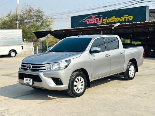 2017 TOYOTA Hilux