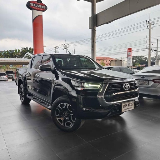 2021 TOYOTA Hilux
