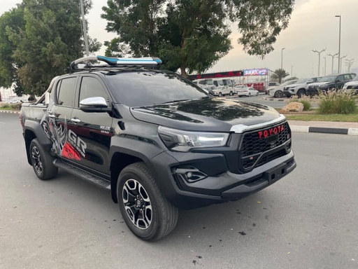 2023 TOYOTA Hilux
