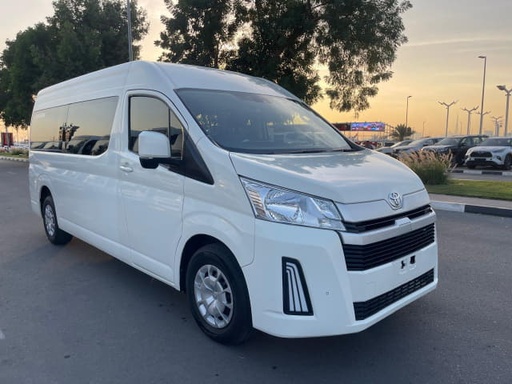 2020 TOYOTA Hiace Commuter