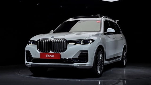 2021 BMW X7