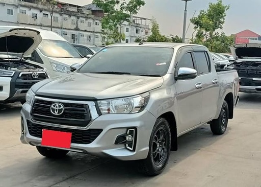 2020 TOYOTA Hilux