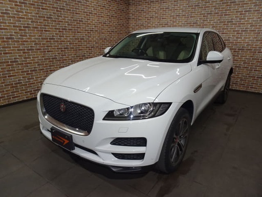 2017 JAGUAR F-PACE