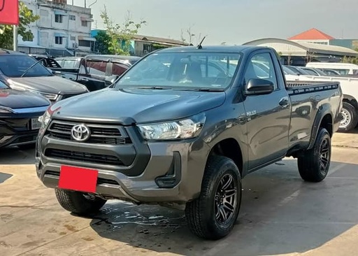 2020 TOYOTA Hilux