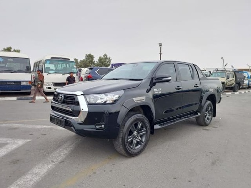2023 TOYOTA Hilux