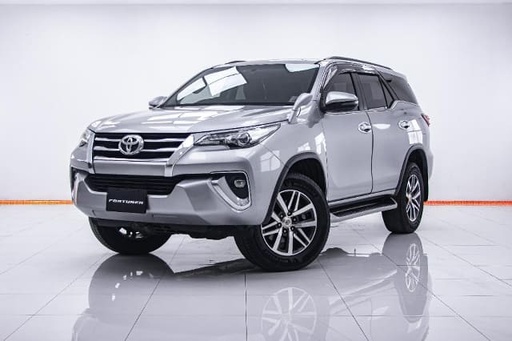 2018 TOYOTA Fortuner