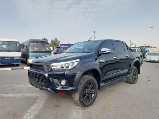 2017 TOYOTA Hilux