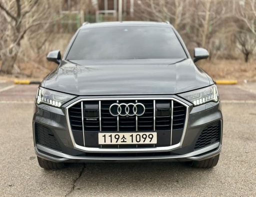 2021 AUDI Q7