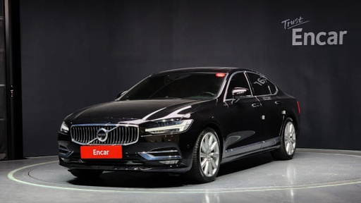 2020 VOLVO S90