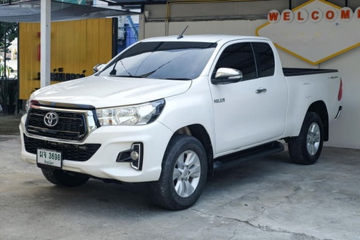 2019 TOYOTA Hilux, 