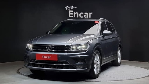 2020 VOLKSWAGEN Tiguan, 