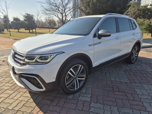 2022 VOLKSWAGEN Tiguan