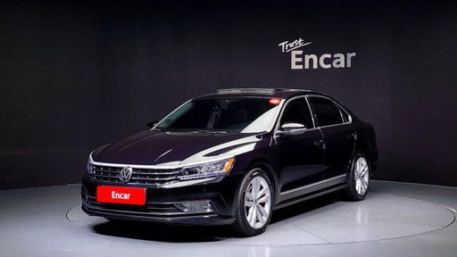 2018 VOLKSWAGEN Passat