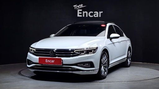 2022 VOLKSWAGEN Passat