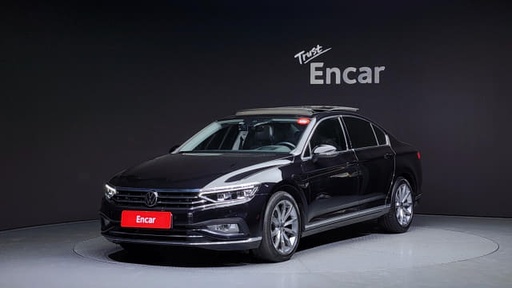 2021 VOLKSWAGEN Passat