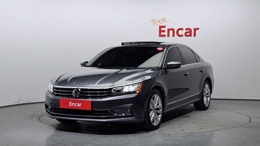2018 VOLKSWAGEN Passat