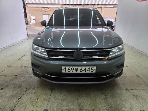 2020 VOLKSWAGEN Tiguan
