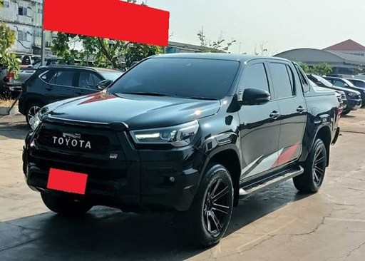2022 TOYOTA Hilux