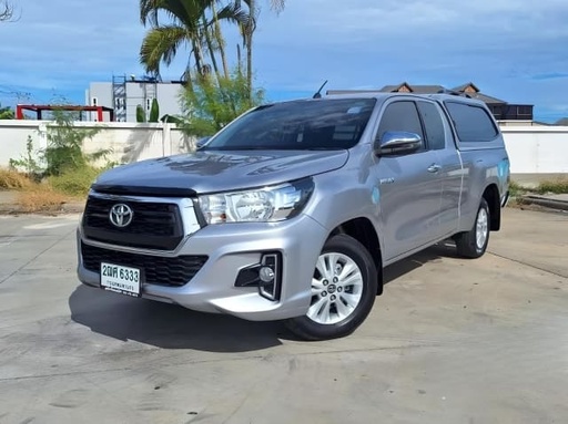 2019 TOYOTA Hilux