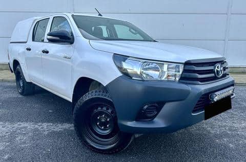 2016 TOYOTA Hilux