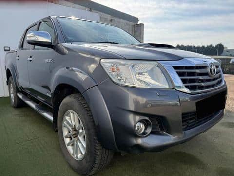 2016 TOYOTA Hilux