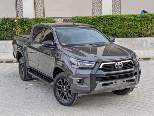 2021 TOYOTA Hilux