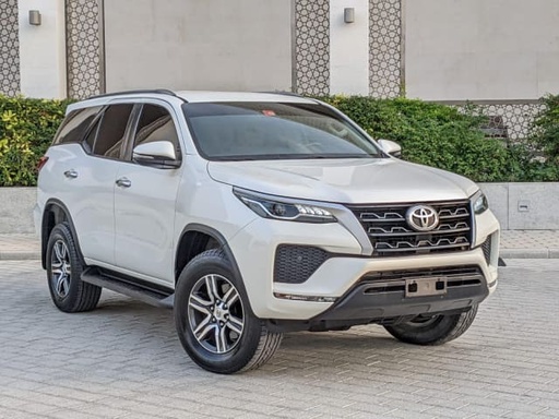 2021 TOYOTA Fortuner