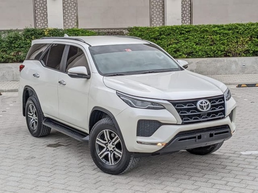 2021 TOYOTA Fortuner