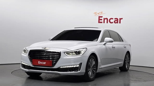 2018 Genesis EQ900