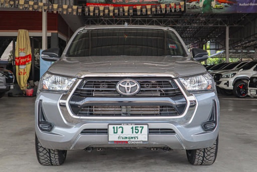 2022 TOYOTA Hilux