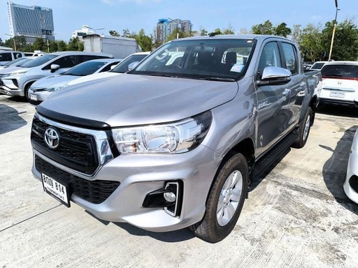 2018 TOYOTA Hilux