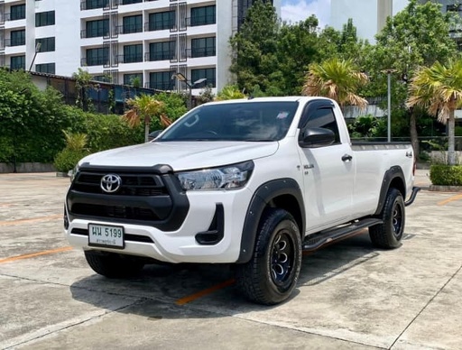 2022 TOYOTA Hilux