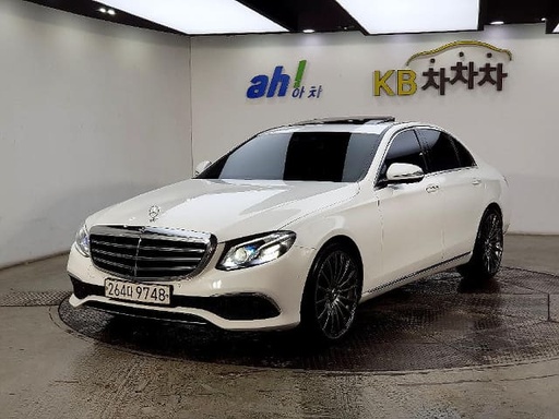 2020 MERCEDES-BENZ E-Class