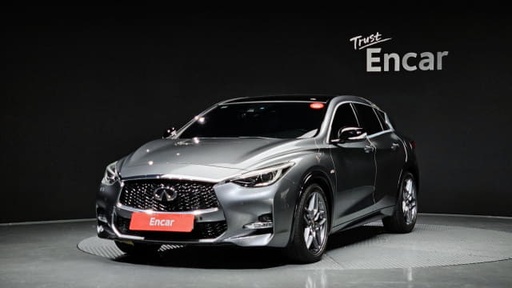 2017 Infiniti Q30