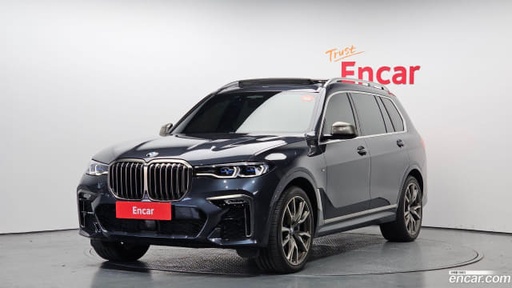 2021 BMW X7