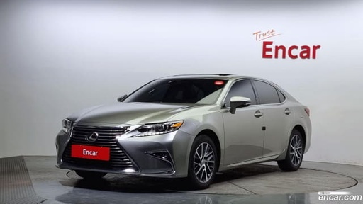 2017 LEXUS ES