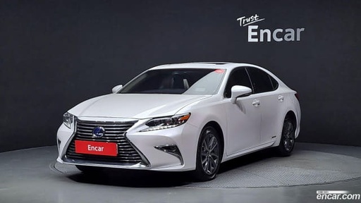 2018 LEXUS ES