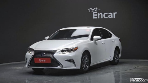 2018 LEXUS ES