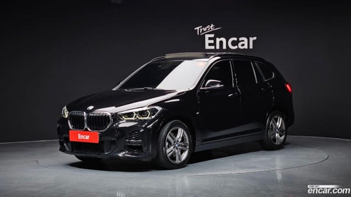 2022 BMW X1