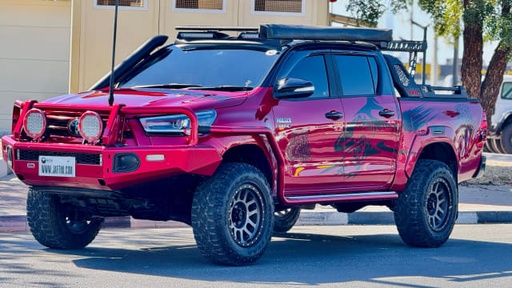 2023 TOYOTA Hilux