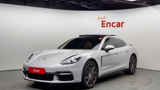 2018 Porsche Panamera