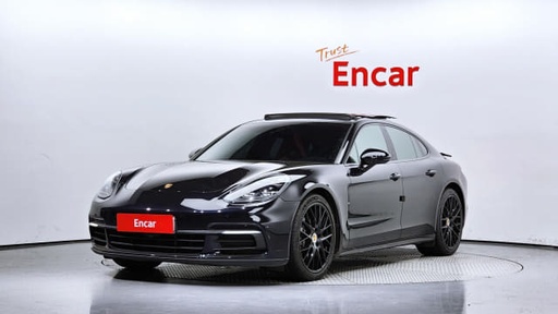 2018 Porsche Panamera