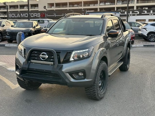 2019 NISSAN Navara
