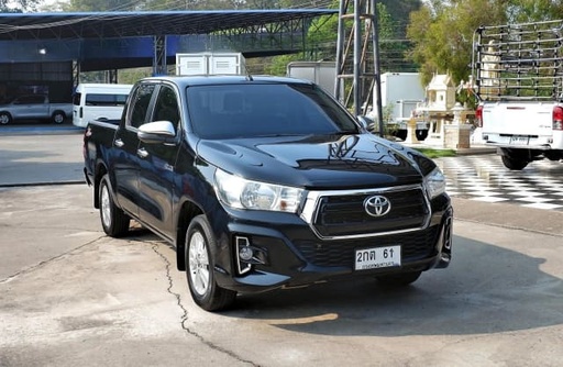2017 TOYOTA Hilux