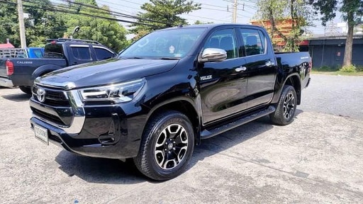 2020 TOYOTA Hilux