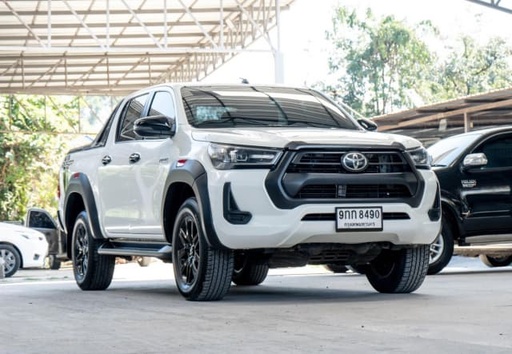 2019 TOYOTA Hilux
