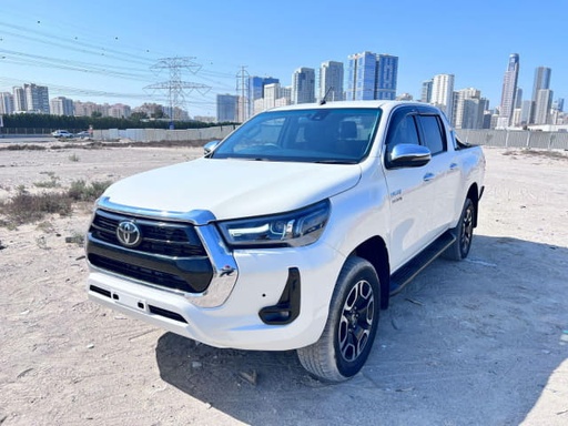 2021 TOYOTA Hilux